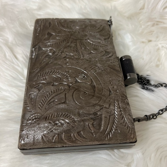 Patricia Nash Metallic Brown Embossed Clutch - Picture 3 of 8